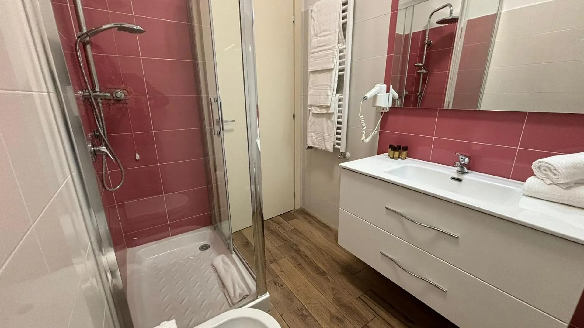 Airuno Rooms