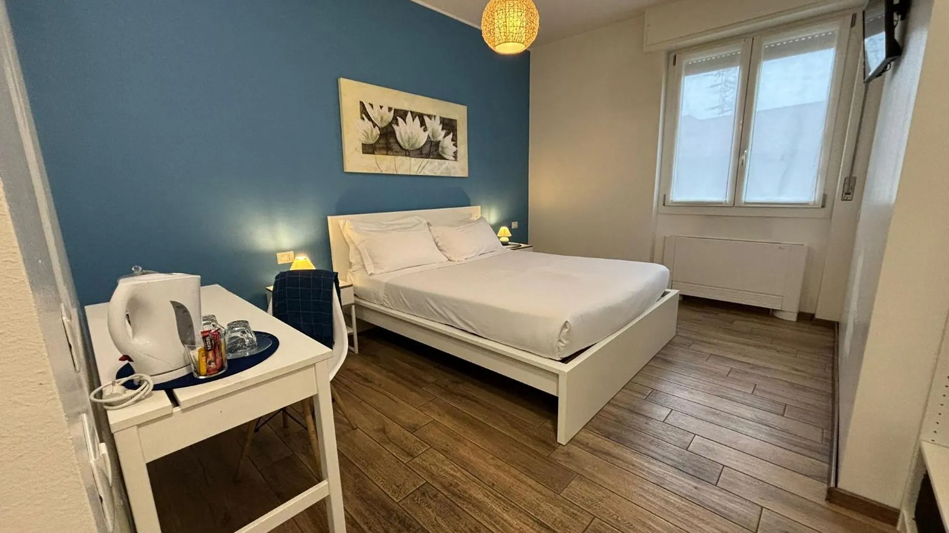 Airuno Rooms 0*,  Italy